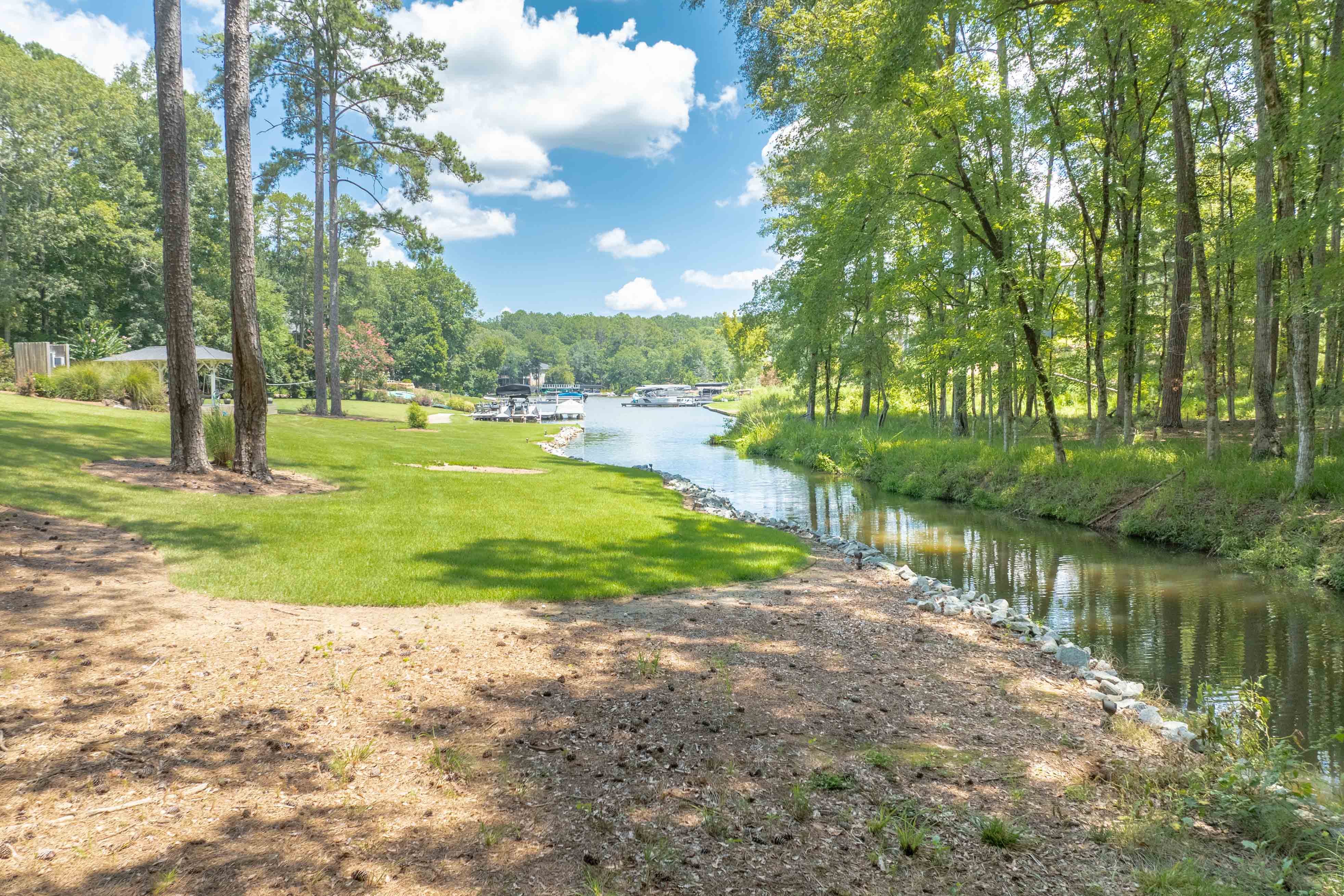 1041 Kings Bridge Road image 69
